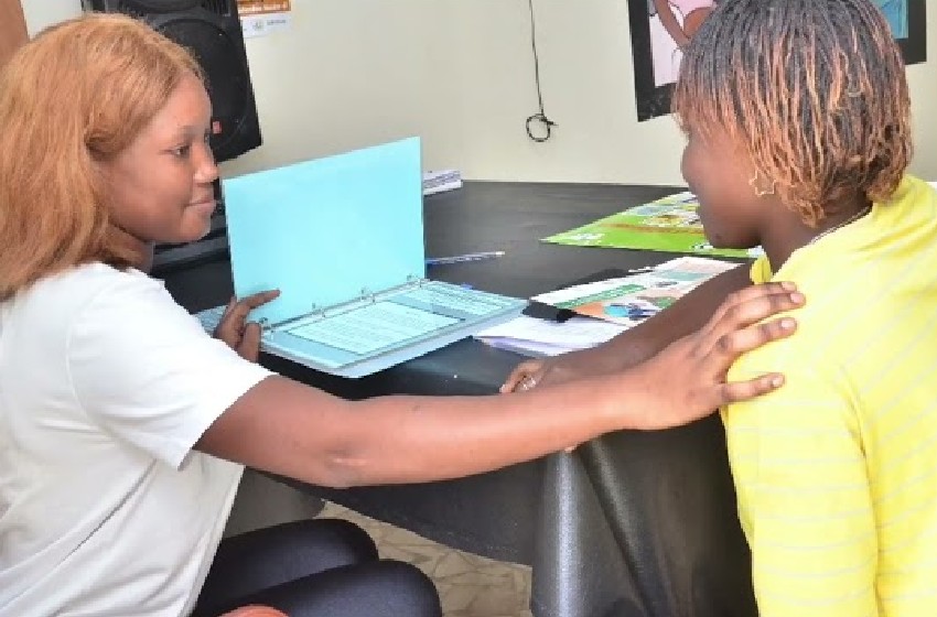 Améliorer l’accès à la santé reproductive et à l’hygiène menstruelle pour les adolescentes et les jeunes à Thiès et Diourbel